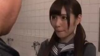 巨乳 アイドル トイレ 痴女 パンチラ 巨乳 アイドル トイレ 痴女 パンチラ