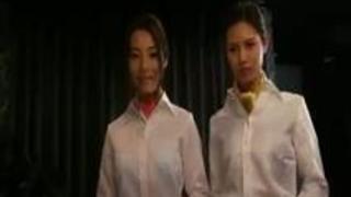 美人マッサージお姉さん達が変態男に群がってアナルとチンポを虐めてくれる 美人マッサージお姉さん達が変態男に群がってアナルとチンポを虐めてくれる