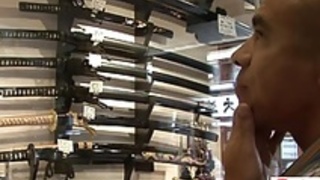 日本の芸者。ブラジルの雄鶏のための彼女の全献身 日本の芸者。ブラジルの雄鶏のための彼女の全献身