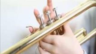 【あやみ旬果】1人で自主練中の後輩に楽器の代わりにチンコを咥えさせフェラ抜きさせる先輩 【あやみ旬果】1人で自主練中の後輩に楽器の代わりにチンコを咥えさせフェラ抜きさせる先輩