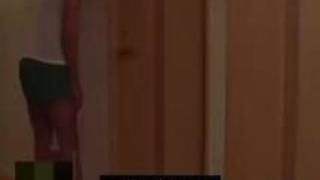 巨乳ギャルの秘密 巨乳ギャルの秘密