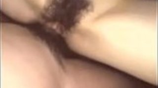 淫乱な日本人は、バンの後ろで犯された 淫乱な日本人は、バンの後ろで犯された