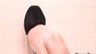 いたずらっ子に沿ってシャワーで甘い指を犯して鶴木みかん いたずらっ子に沿ってシャワーで甘い指を犯して鶴木みかん