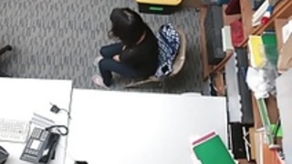 最後の時間彼女はここで暴行します 最後の時間彼女はここで暴行します