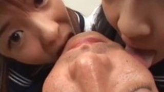 【舐めフェチJK3P】セーラー服女子高生による全身唾液リップ責め 【舐めフェチJK3P】セーラー服女子高生による全身唾液リップ責め