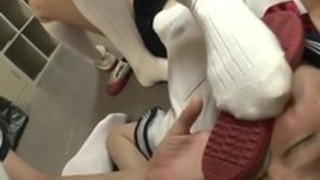 日本のレズビアンの靴の支配 日本のレズビアンの靴の支配