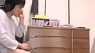 彼女の名前は何ですか? 彼女の名前は何ですか?