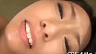 シャイな女子学生がクリームになる シャイな女子学生がクリームになる