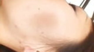 愛原リサは、剃った魚のタコでジックを楽しんでいます 愛原リサは、剃った魚のタコでジックを楽しんでいます