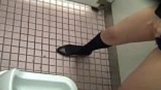 アジア人は自分自身をオフにする アジア人は自分自身をオフにする