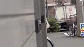 アジアのベイビーは熱いうちに放尿、無料の放尿日本のテレビのHDポルノ6b.MP4