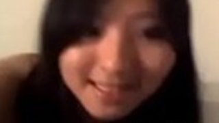 熱い女の子がクレイジーのように噴出する(theasiancam.com) 熱い女の子がクレイジーのように噴出する(theasiancam.com)