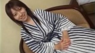 無名の日本人妻が俳優にフェラチオをする 無名の日本人妻が俳優にフェラチオをする