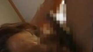 レズビアンは愛のトンネルを取得し、おっぱいは舐める レズビアンは愛のトンネルを取得し、おっぱいは舐める