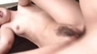 彼女の大きなおっぱいで驚くべきハードコアのセックスと精液 彼女の大きなおっぱいで驚くべきハードコアのセックスと精液