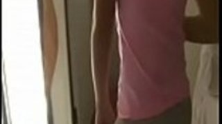 アジアの日本人のティーンは彼女のタイトな剃毛されたプッシーを犯します アジアの日本人のティーンは彼女のタイトな剃毛されたプッシーを犯します