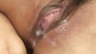 マシロのぞみは、彼女の若い女の子に大きなインチの巨根を振る マシロのぞみは、彼女の若い女の子に大きなインチの巨根を振る