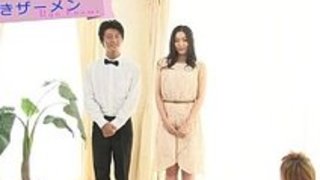 ふわふわの毛皮のパイと恋人は雄鶏を吸う ふわふわの毛皮のパイと恋人は雄鶏を吸う