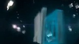 コナン・マリンはオルガスムまでコックで遊ぶことを切望しています コナン・マリンはオルガスムまでコックで遊ぶことを切望しています