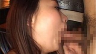 見るからにドスケベな巨乳美女がフェラとパイズリで粗チンを扱く! 見るからにドスケベな巨乳美女がフェラとパイズリで粗チンを扱く!