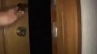 父親が隣で寝ているというのに巨乳ママを夜這いするのが趣味のスケベ息子 父親が隣で寝ているというのに巨乳ママを夜這いするのが趣味のスケベ息子