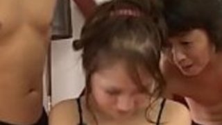 ミズキ・イオリは猫と唇で魔法をかける ミズキ・イオリは猫と唇で魔法をかける