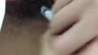 ナチュラルブッシュを持つセクシーな日本人女の子 ナチュラルブッシュを持つセクシーな日本人女の子