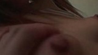 POVで熱いオマンコを演奏してきた奇妙な日本人の誘惑 POVで熱いオマンコを演奏してきた奇妙な日本人の誘惑