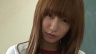 淫乱な十代は誘惑のために罪を冒す 淫乱な十代は誘惑のために罪を冒す