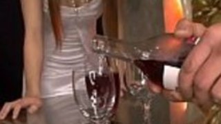 熱心な日本の吹き飛び仕事 熱心な日本の吹き飛び仕事