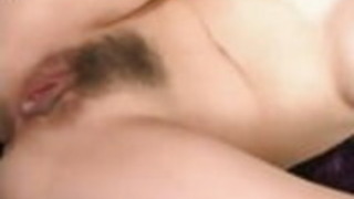 かすかな日本の女の子は、 かすかな日本の女の子は、