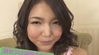 ガールの顔の穴の新鮮な精液 ガールの顔の穴の新鮮な精液