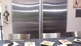 台所でBBCに犯されたアジアのベイビー猫 台所でBBCに犯されたアジアのベイビー猫