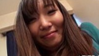 巨乳な日本人の湿ったマスターベーション 巨乳な日本人の湿ったマスターベーション