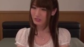 [愛沢かりん]純粋無垢ロリ少女が体育館でヤリチン男に生バックでハメられる