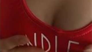 毛むくじゃらの日本の美しさは、セックスされています 毛むくじゃらの日本の美しさは、セックスされています