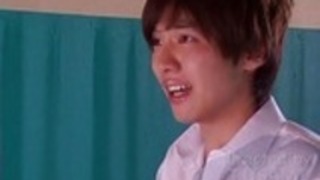 ファンタジーロールプレイングで日本のメイドコックシッキング ファンタジーロールプレイングで日本のメイドコックシッキング