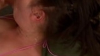 三人で日本のビキニの十代が犯された 三人で日本のビキニの十代が犯された