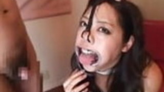 奇妙な日本の顔の破壊のフェラチオ 奇妙な日本の顔の破壊のフェラチオ