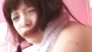 二人の男で、後藤ゆりかが口に犯され、毛深い口調で犯されている 二人の男で、後藤ゆりかが口に犯され、毛深い口調で犯されている