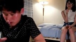 【xvideos】ミニスカでメガネ素人のオナニー即ハメ無料エロ動画。【素人動画】 【xvideos】ミニスカでメガネ素人のオナニー即ハメ無料エロ動画。【素人動画】