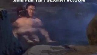 巨乳お姉さんが温泉の中で童貞くんを濃厚キスで誘惑しSEXへ持ち込むw 巨乳お姉さんが温泉の中で童貞くんを濃厚キスで誘惑しSEXへ持ち込むw