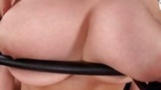 美しいアジアの女の子巨大な自然の乳 美しいアジアの女の子巨大な自然の乳