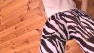 グラマーお尻の美しさ、沙耶橘は、カムに幻惑するのが大好き グラマーお尻の美しさ、沙耶橘は、カムに幻惑するのが大好き