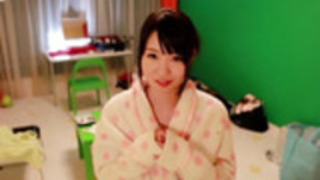 三人組でfacialized日本の小柄な可愛い人 三人組でfacialized日本の小柄な可愛い人