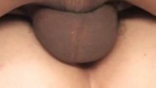 相沢桃はなめと野菜で犯さ陰部を剃られています 相沢桃はなめと野菜で犯さ陰部を剃られています