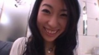 クーターに釘付けされている間クリス小澤は悲鳴 クーターに釘付けされている間クリス小澤は悲鳴