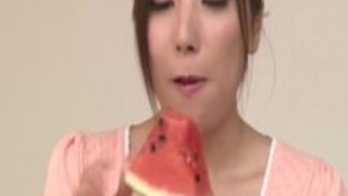 美玲横山は、純粋なアジアPOVショーで驚かせます 美玲横山は、純粋なアジアPOVショーで驚かせます