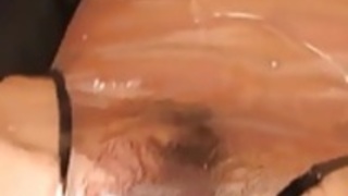 河合結衣は猫のバイブレーターとガラスを取得します 河合結衣は猫のバイブレーターとガラスを取得します