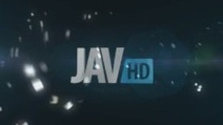 マイカは、日本の女の子のフェラを与え、2人の男をファック マイカは、日本の女の子のフェラを与え、2人の男をファック